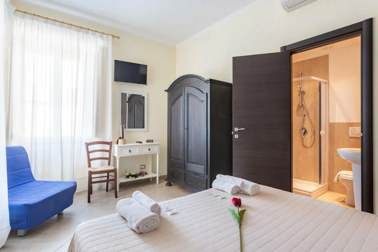 ألغيرو B&B Villamari 3*,