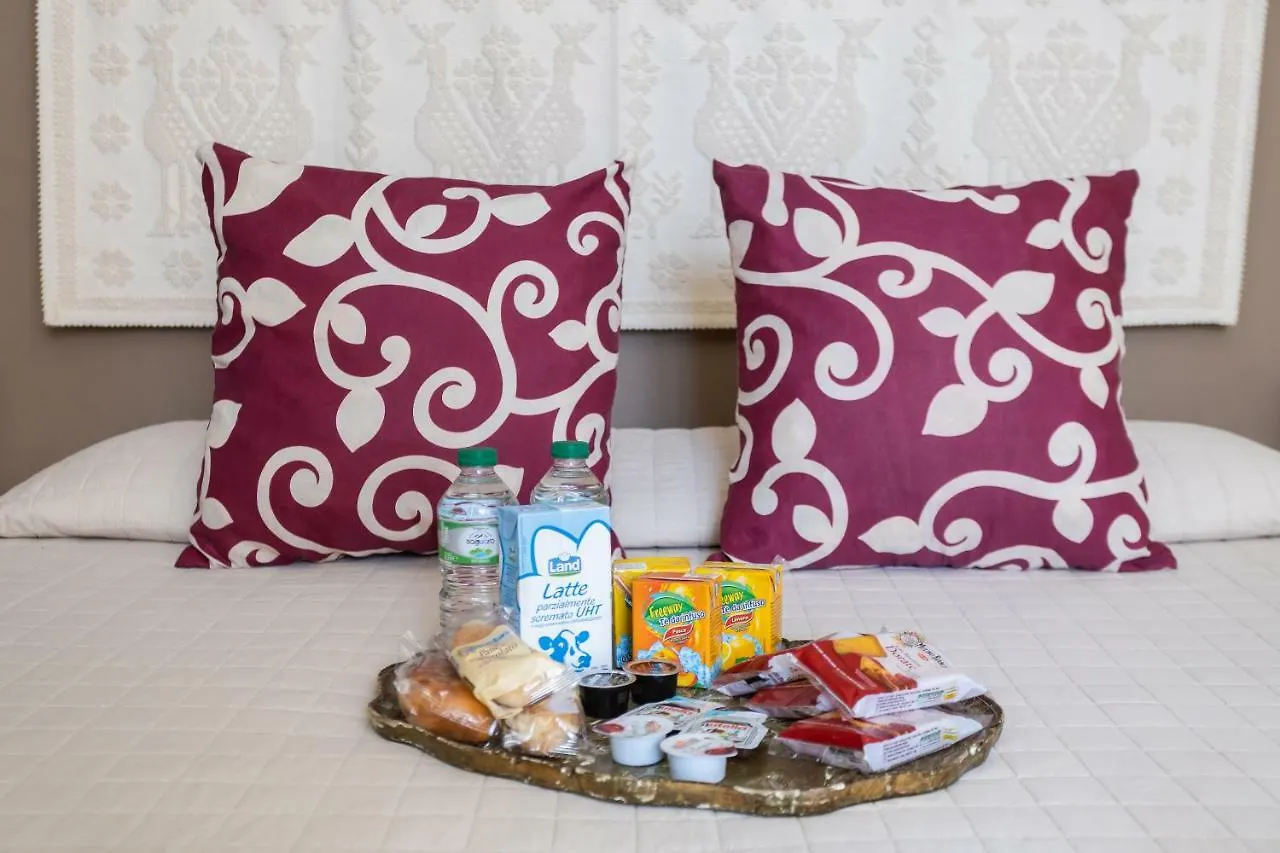 فندق مبيت وإفطار ألغيرو B&B Villamari